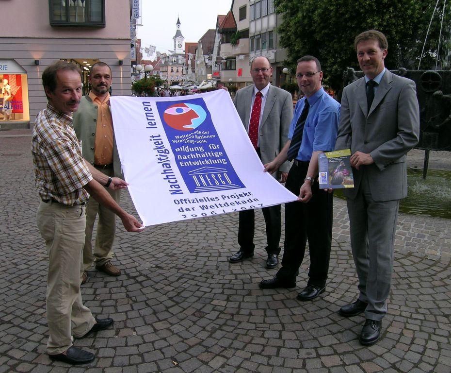 unesco flagge bildung für NE